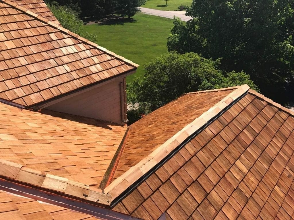 Switching to Cedar Roofs a Good Idea